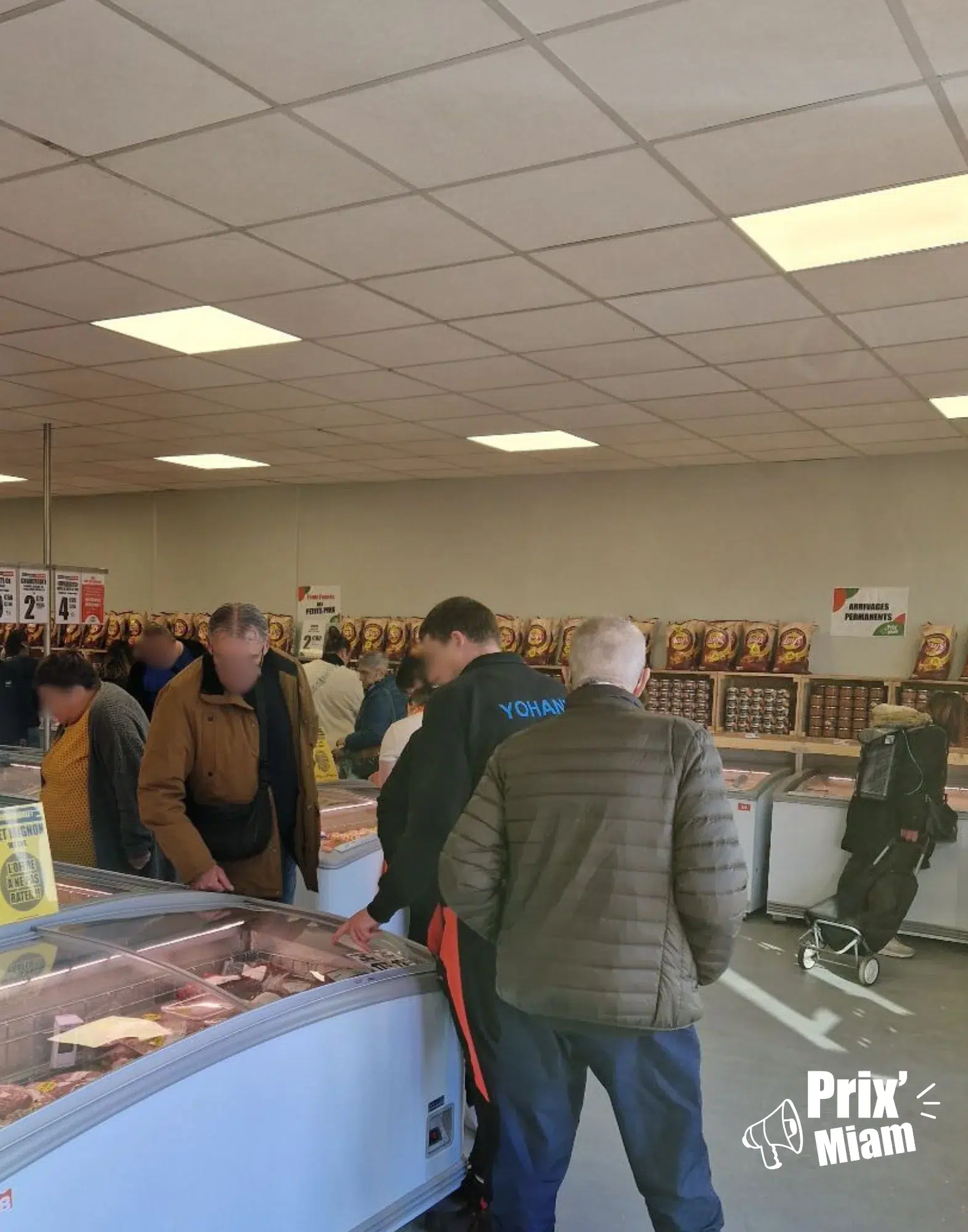 Intérieur magasin Anti-Gaspi Prix'Miam Sablé-sur-Sarthe - Mars 2025