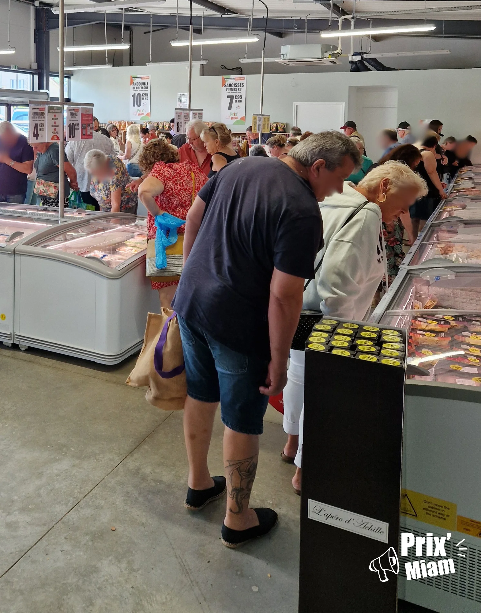 Intérieur magasin Prix'Miam Cosne-sur-Loire