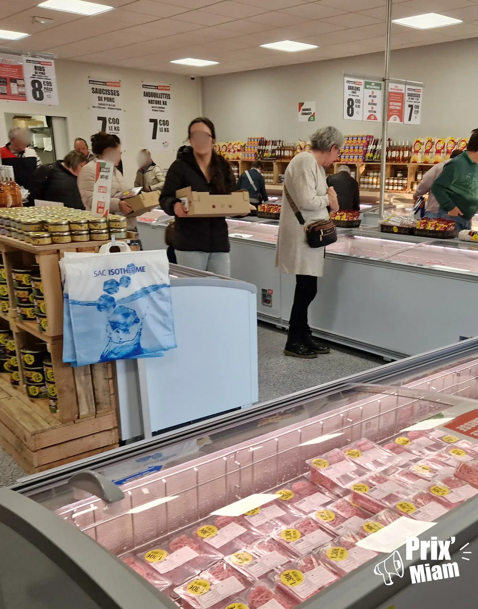 Intérieur magasin Prix'Miam Château-Gontier