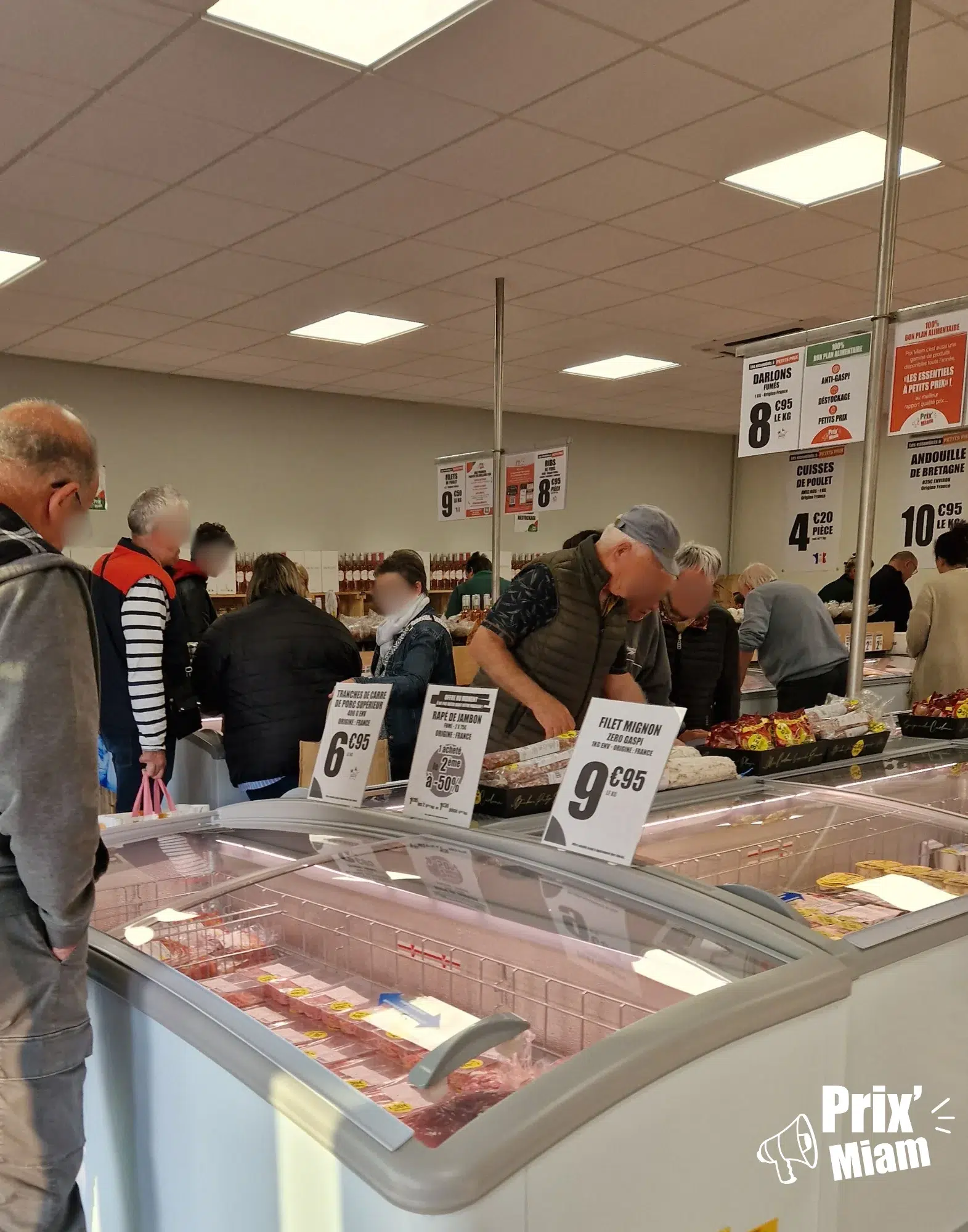 Vue intérieur magasin Prix'Miam Château-Gontier