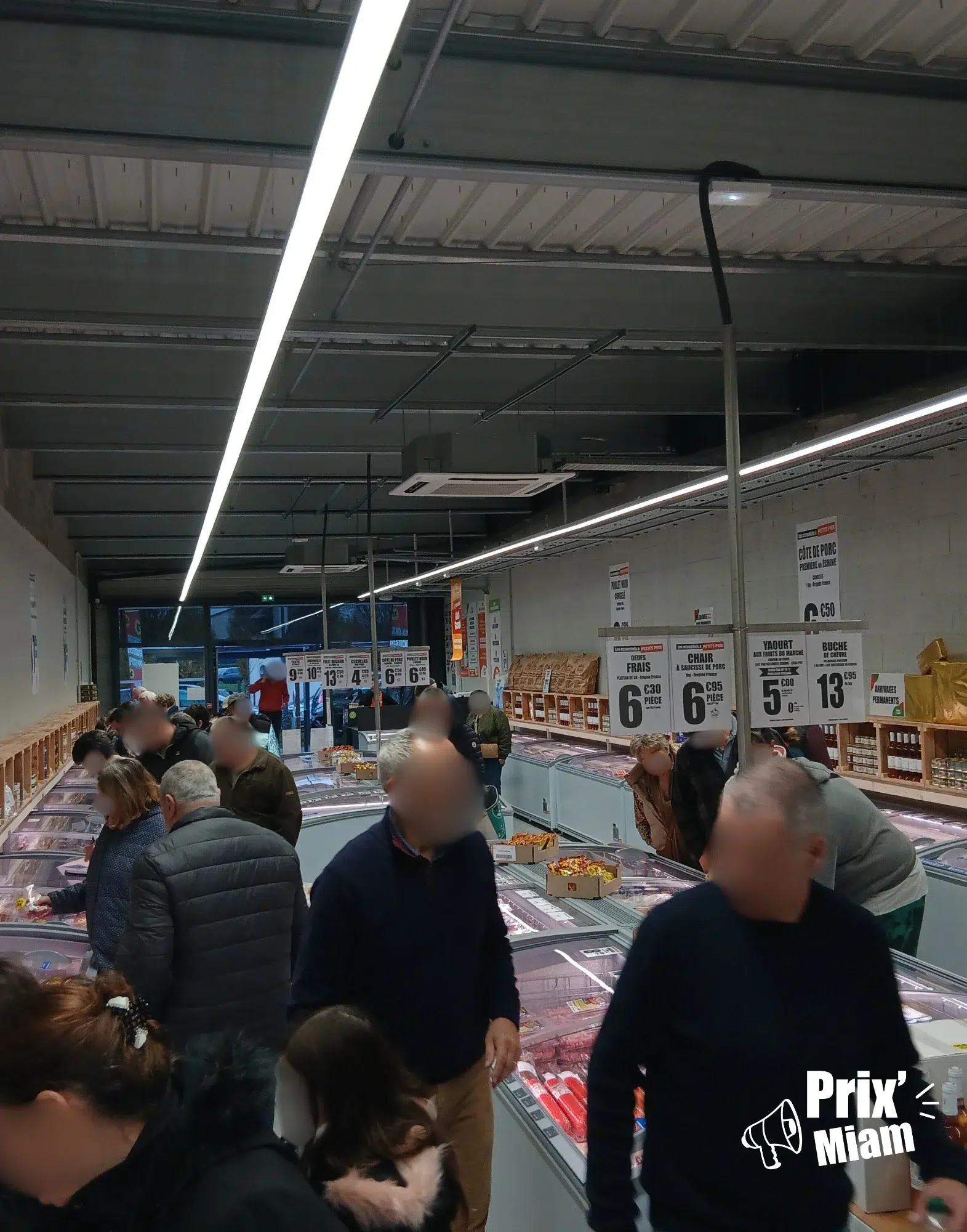 Intérieur magasins anti gaspi Prix Miam
